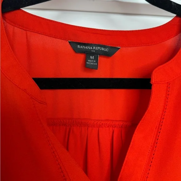Banana Republic Bright Red Blouse - Picture 3 of 4